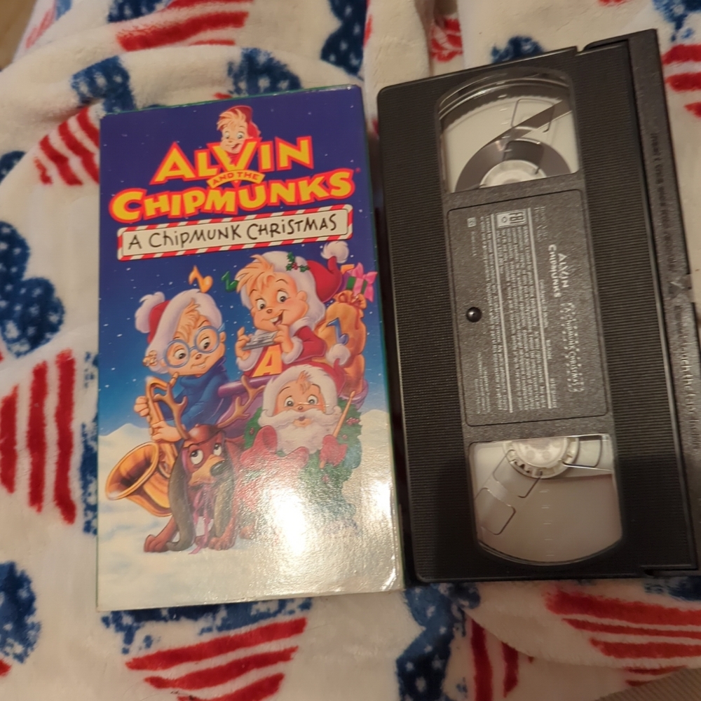 Alvin and the chipmunks VHS tape Christmas
